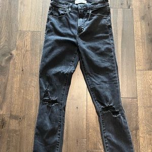 Abercrombie & Fitch The super skinny ankle high rise size 25